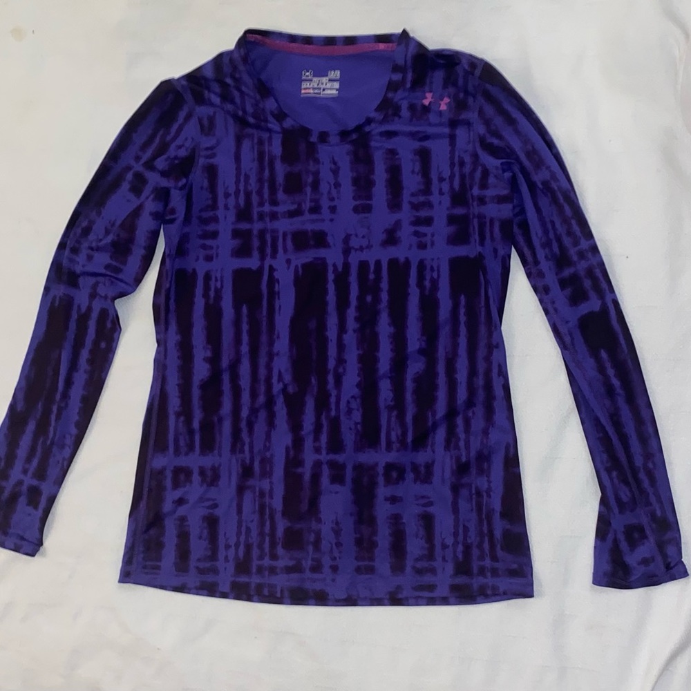 Under Armour long sleeve top